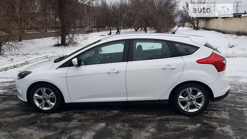 Хэтчбек Ford Focus 2013 в Харькове