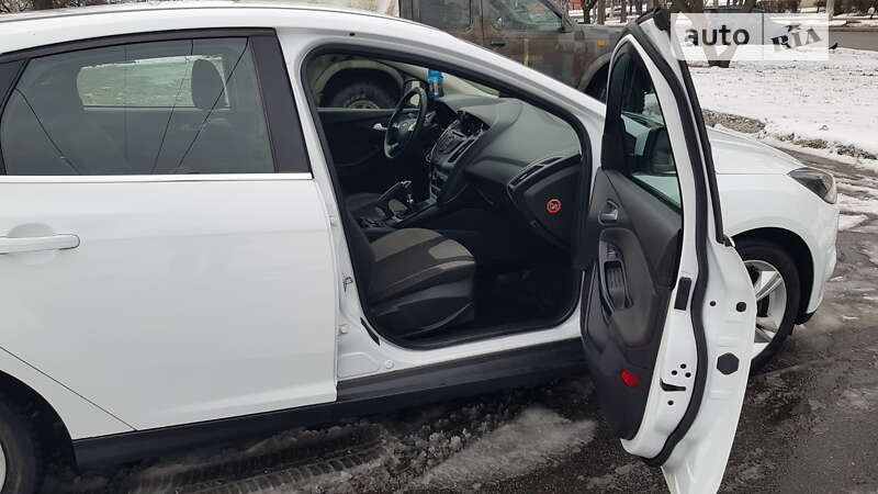 Хэтчбек Ford Focus 2013 в Харькове