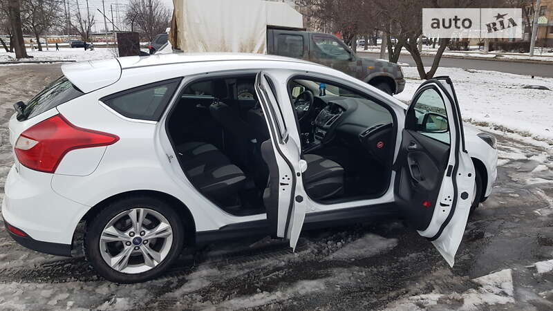 Хэтчбек Ford Focus 2013 в Харькове