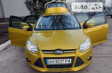 Хэтчбек Ford Focus 2011 в Покровске