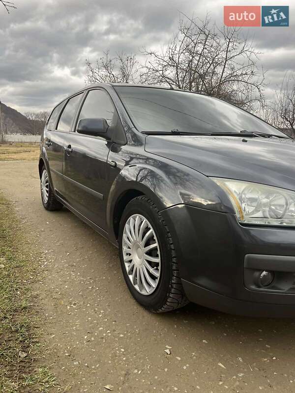 Универсал Ford Focus 2007 в Надворной