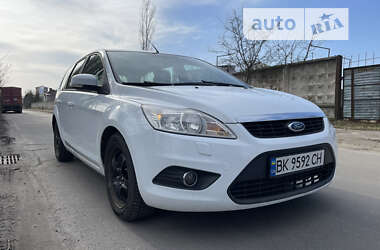 Універсал Ford Focus 2010 в Рівному