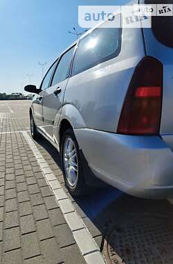 Универсал Ford Focus 2001 в Луцке