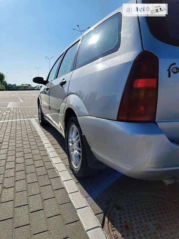 Універсал Ford Focus 2001 в Луцьку