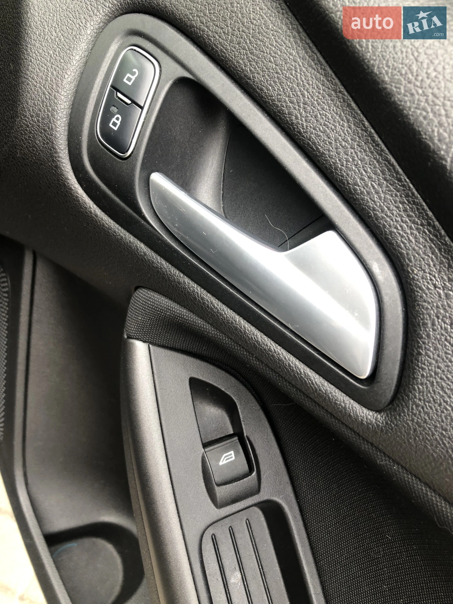 2017 Ford Focus - мініатюра 11