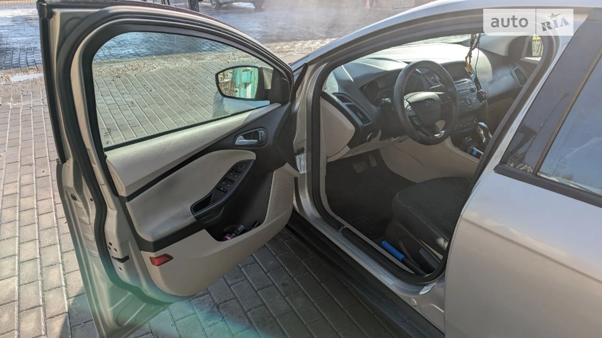 2015 Ford Focus - мініатюра 6