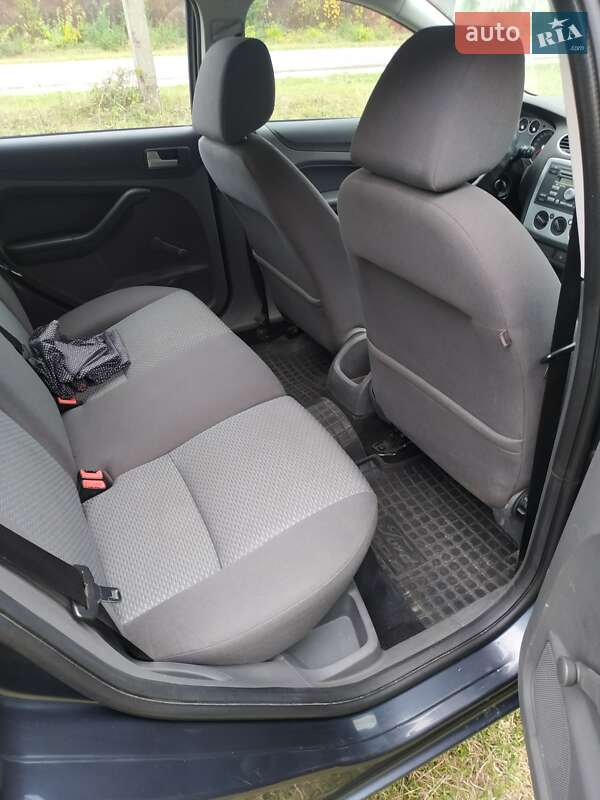 Универсал Ford Focus 2007 в Тернополе фото 10 Универсал Ford Focus 2007 в Тернополе