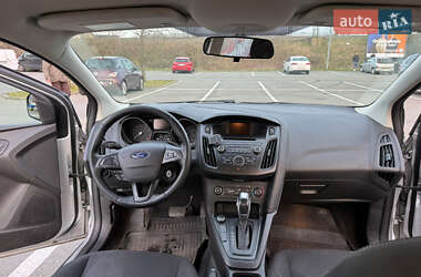 Седан Ford Focus 2015 в 