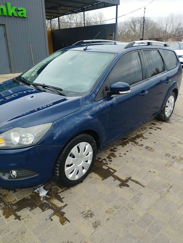 Универсал Ford Focus 2008 в Диканьке