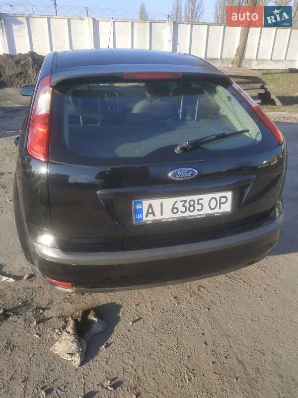 Хэтчбек Ford Focus 2007 в Киеве