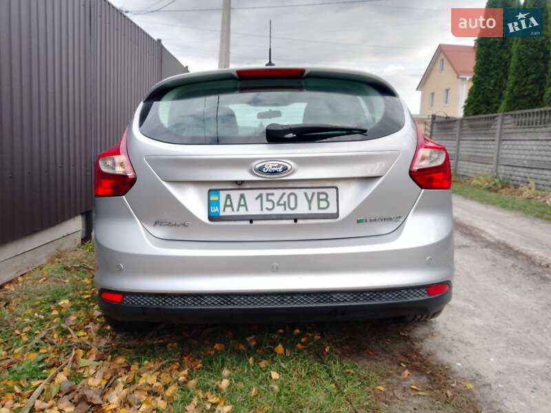 Хетчбек Ford Focus 2014 в Києві