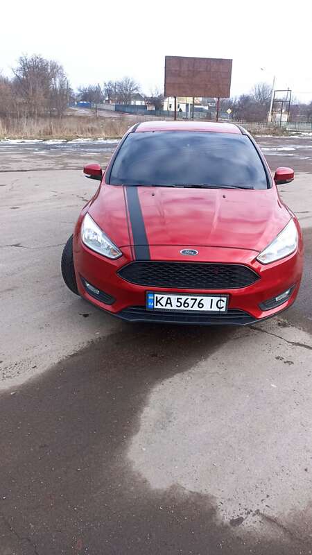 Хэтчбек Ford Focus 2015 в Андрушевке