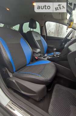 Хетчбек Ford Focus 2013 в Острозі