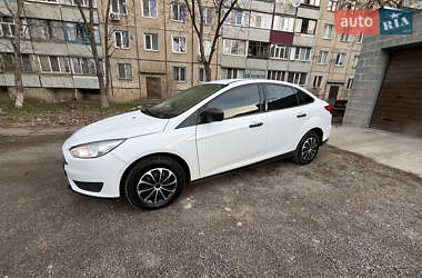 Седан Ford Focus 2015 в Кривом Роге