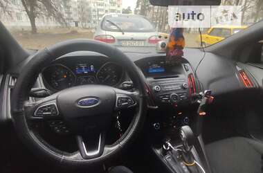 Седан Ford Focus 2017 в Чернигове
