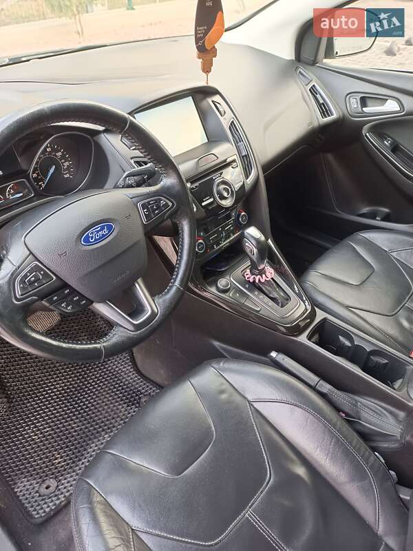 Седан Ford Focus 2015 в Виннице