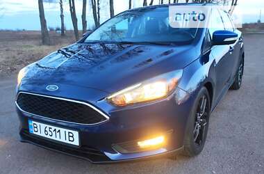 Седан Ford Focus 2015 в Тростянці