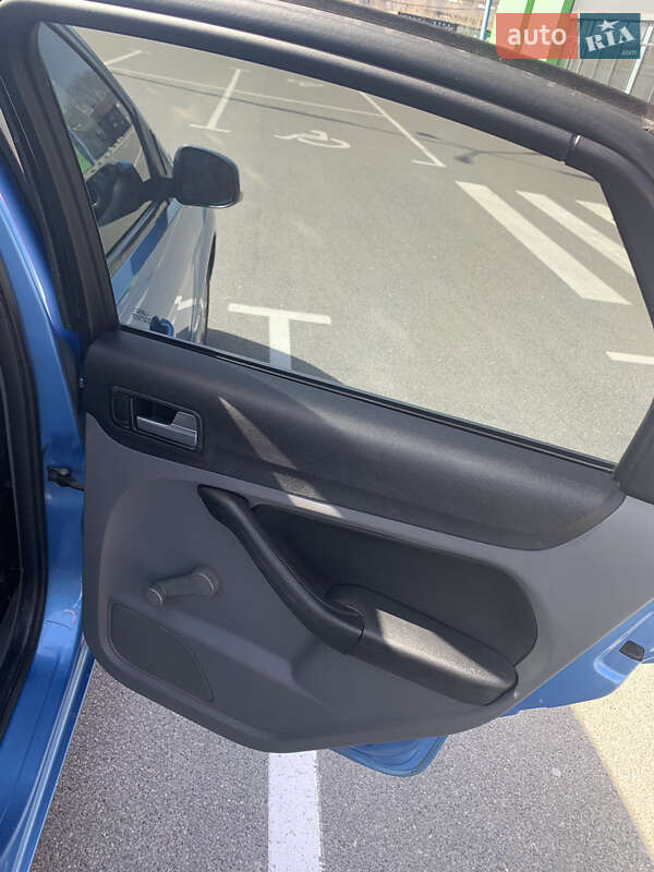 Седан Ford Focus 2008 в Киеве фото 16 Седан Ford Focus 2008 в Киеве