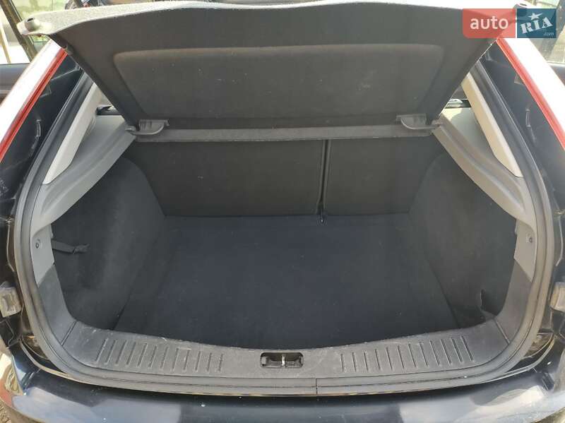 Хэтчбек Ford Focus 2009 в Вышгороде
