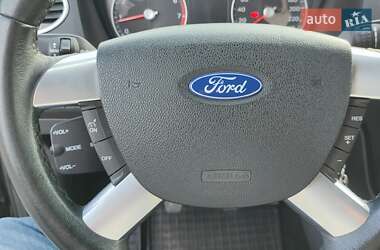 Седан Ford Focus 2007 в 