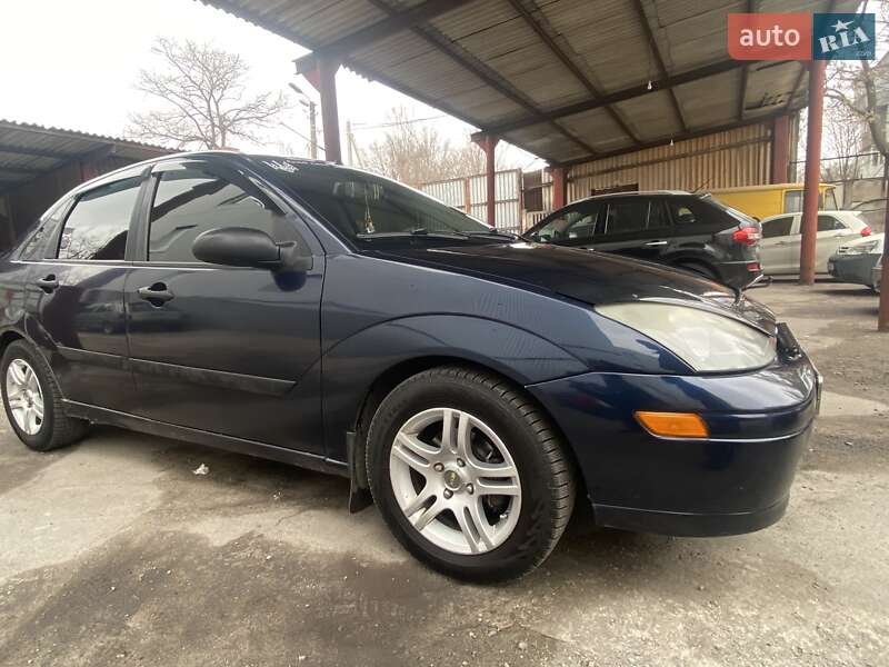 Седан Ford Focus 2002 в Каменском