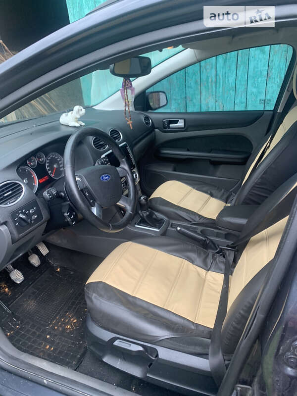 Универсал Ford Focus 2007 в Надворной