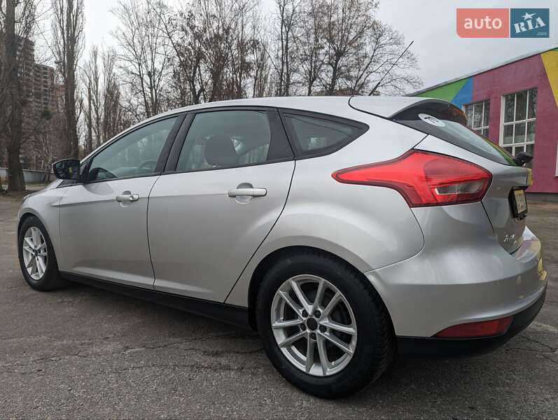 Хэтчбек Ford Focus 2016 в Киеве фото 4 Хэтчбек Ford Focus 2016 в Киеве