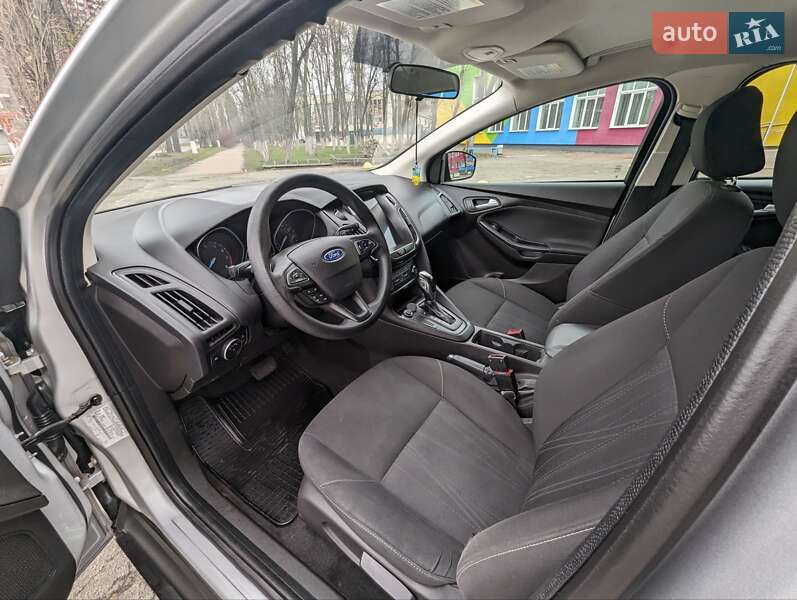 Хэтчбек Ford Focus 2016 в Киеве фото 12 Хэтчбек Ford Focus 2016 в Киеве