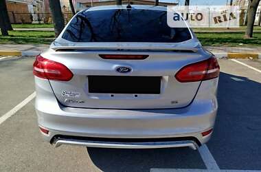 Седан Ford Focus 2016 в 