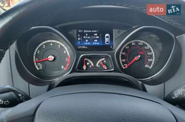 Хэтчбек Ford Focus 2015 в Днепре