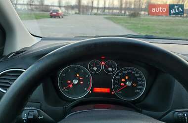 Седан Ford Focus 2007 в 