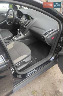 Универсал Ford Focus 2012 в 