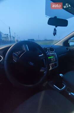 Седан Ford Focus 2006 в Львове