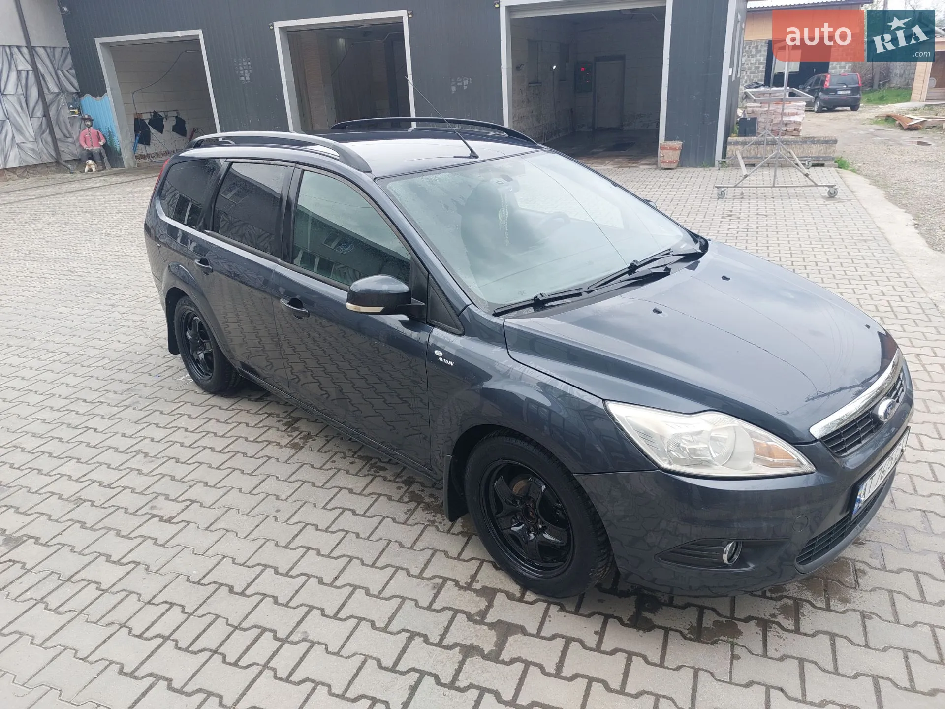 2010 Ford Focus - мініатюра 11