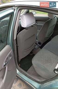 Хэтчбек Ford Focus 1998 в Владимире