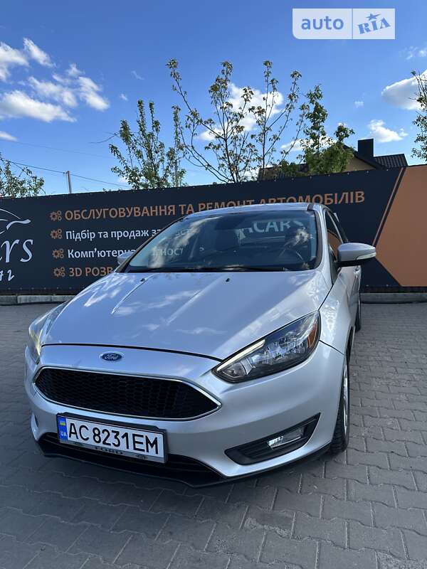 Седан Ford Focus 2015 в Луцке