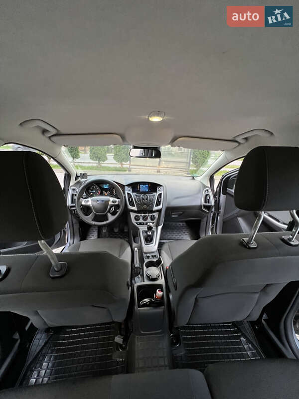 Универсал Ford Focus 2011 в Ивано-Франковске