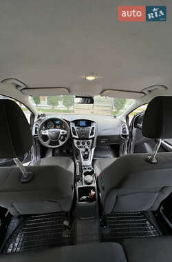 Универсал Ford Focus 2011 в 