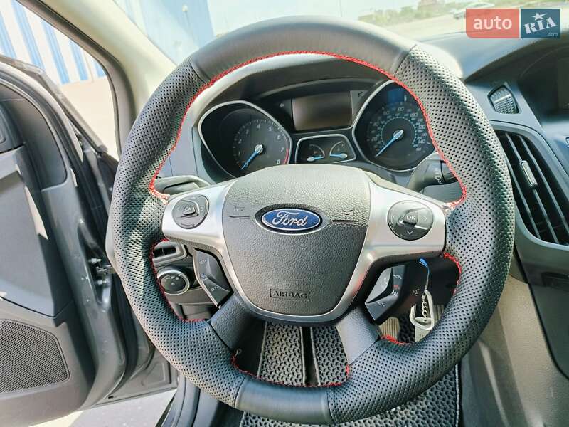 Седан Ford Focus 2011 в Николаеве