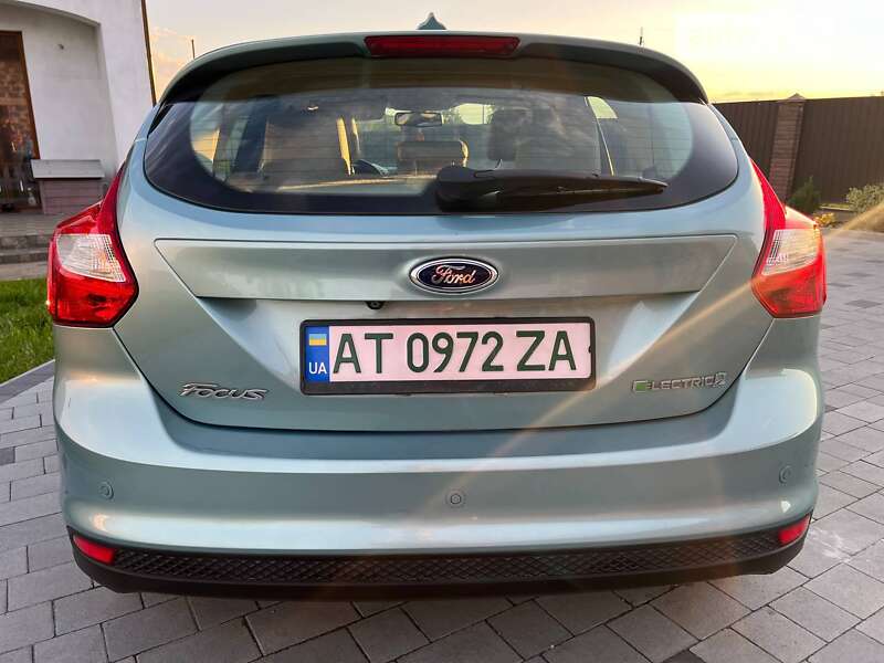 Хэтчбек Ford Focus 2011 в Ивано-Франковске