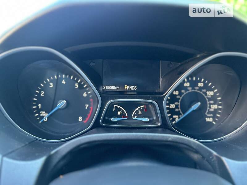 Седан Ford Focus 2015 в Львове фото 10 Седан Ford Focus 2015 в Львове