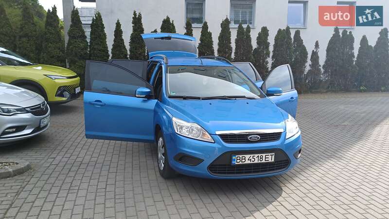 Универсал Ford Focus 2008 в Луцке