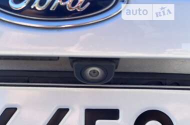 Седан Ford Focus 2017 в Дніпрі
