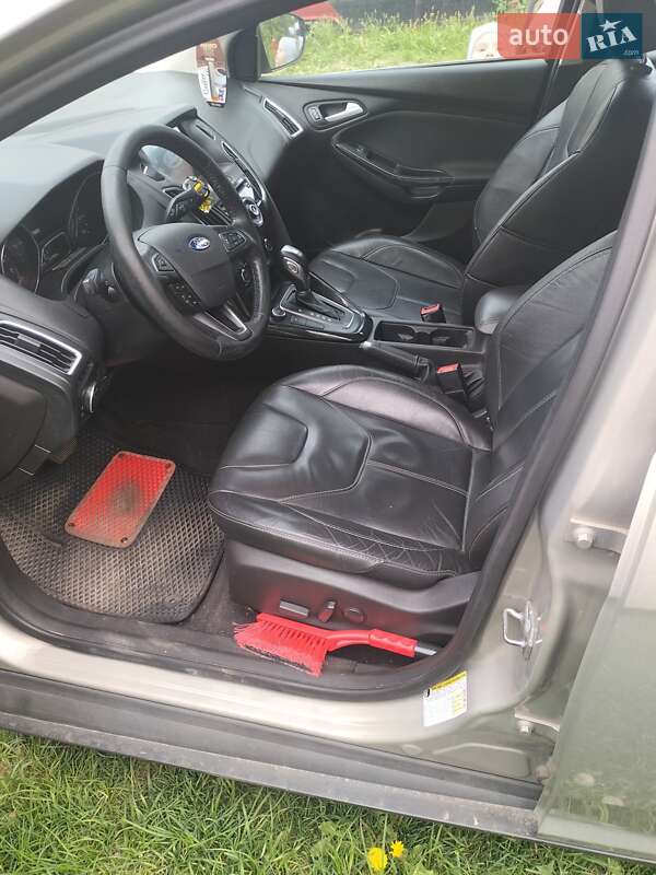 Седан Ford Focus 2016 в Киеве