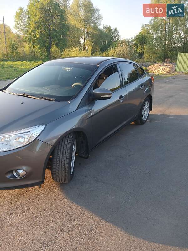 Седан Ford Focus 2011 в Малині
