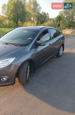 Седан Ford Focus 2011 в Малине