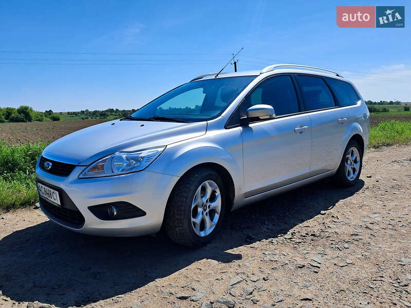 Универсал Ford Focus 2010 в Нововолынске