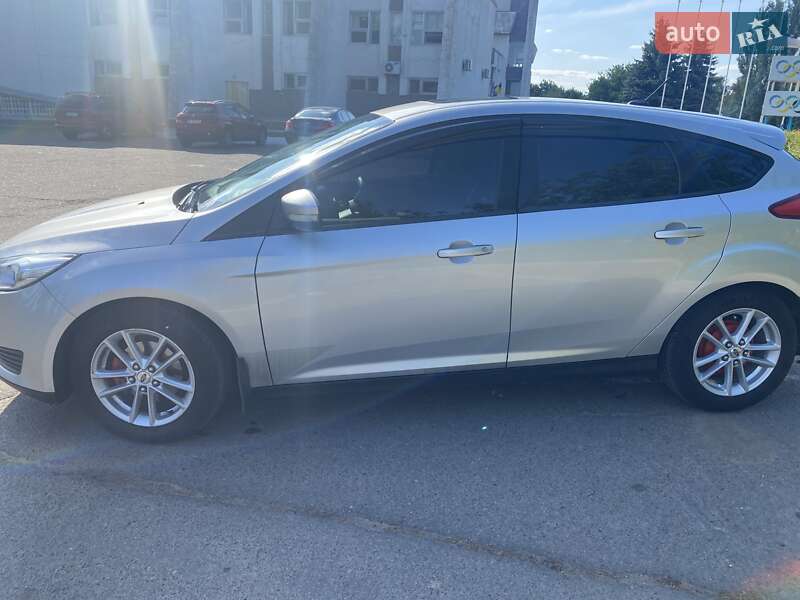 Хэтчбек Ford Focus 2014 в Южноукраинске