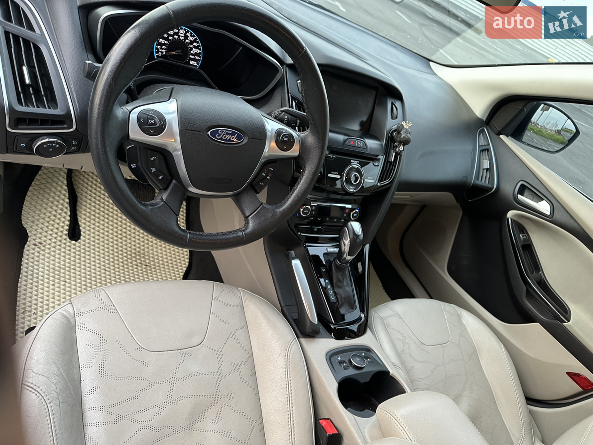 2012 Ford Focus - мініатюра 18