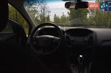 Седан Ford Focus 2017 в 